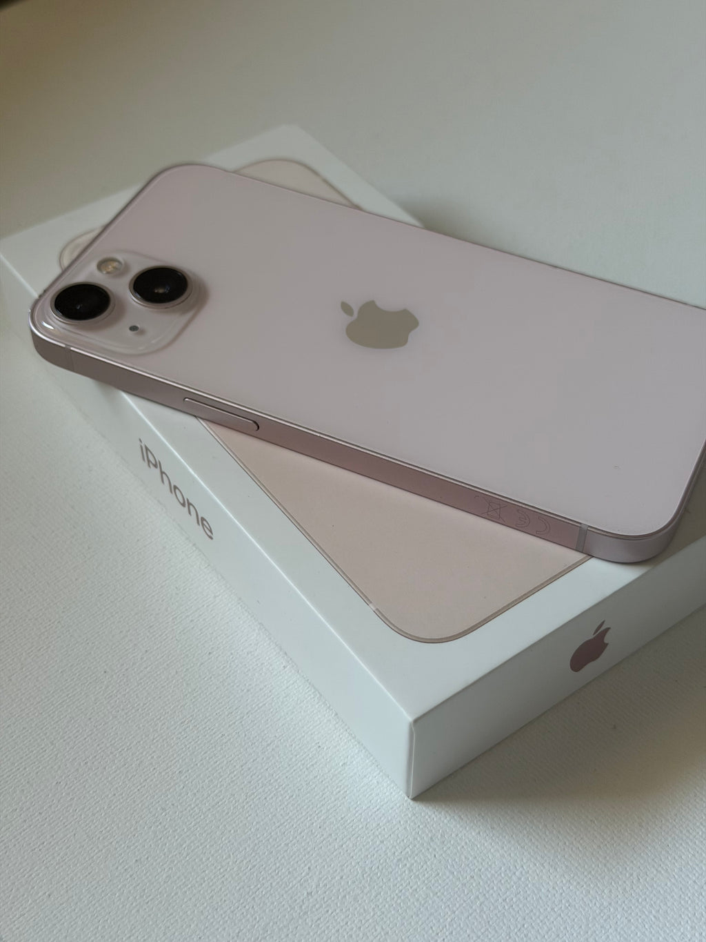 iPhone 13, <80%, 128GB