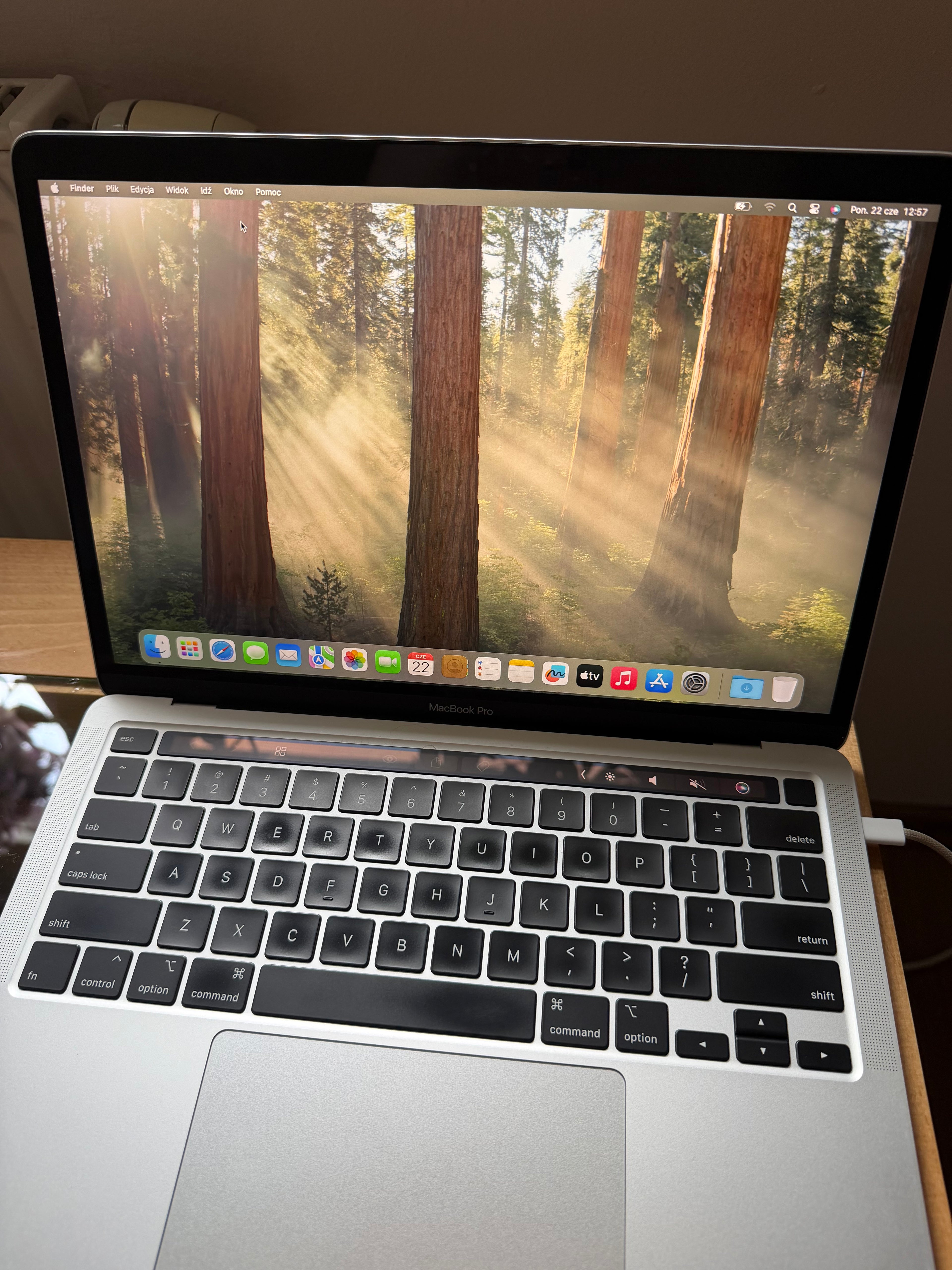MacBook Pro i7 16GB RAM 500GB SSD Touch Bar Retina
