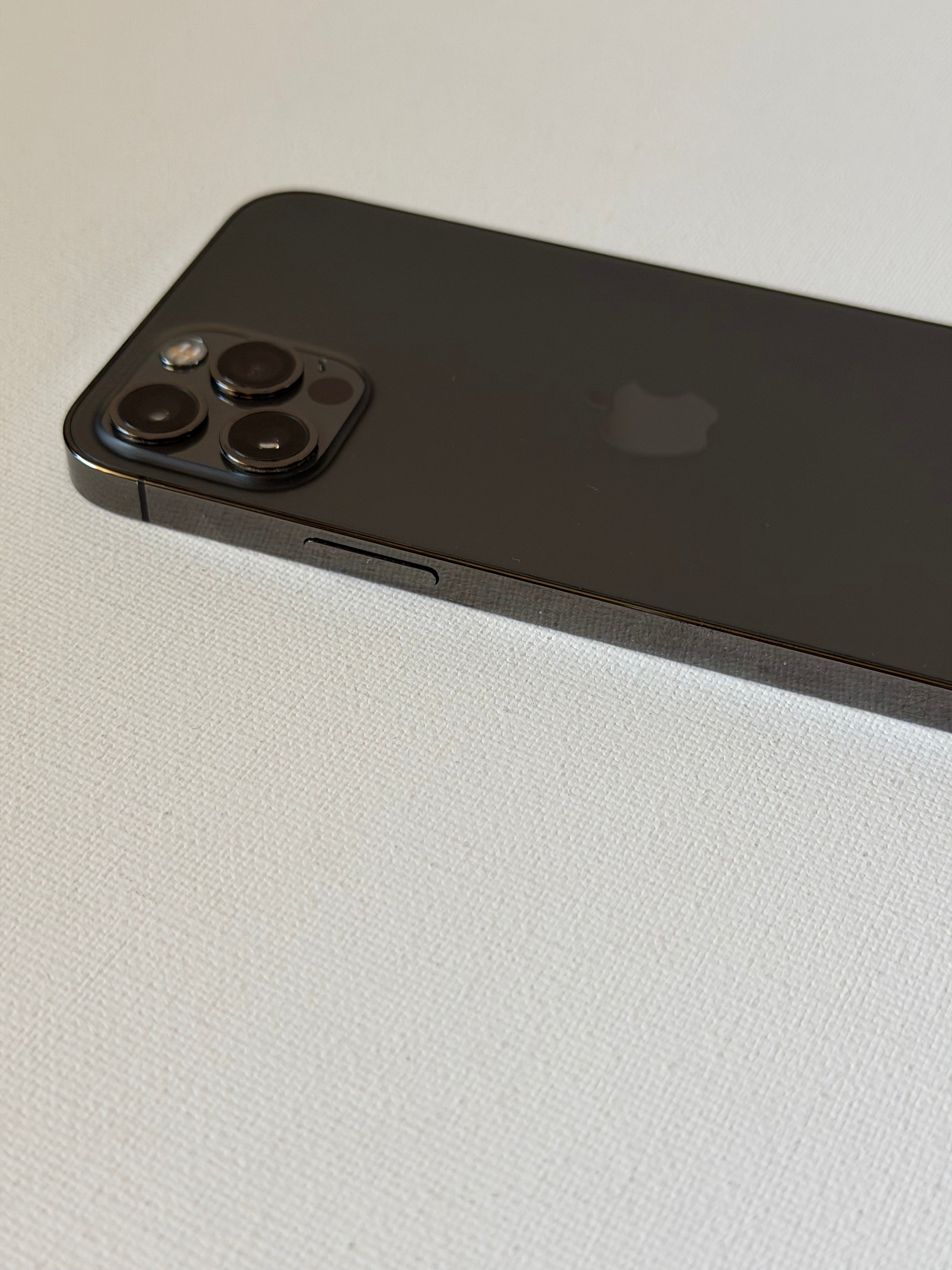 iPhone 12 Pro, <80%, 128GB