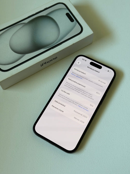 iPhone 15, 85%, czarny